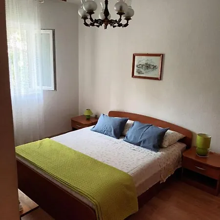 Mira - Affordable & Comfortable *